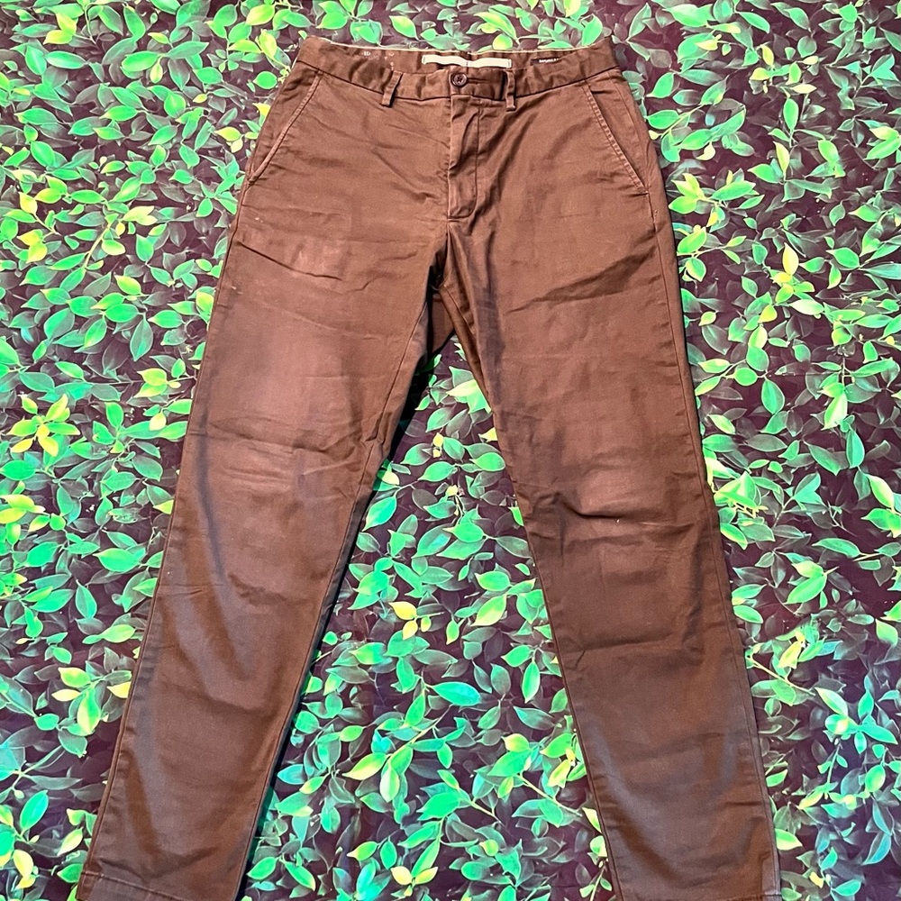 30x32 Banana Republic Green Chino